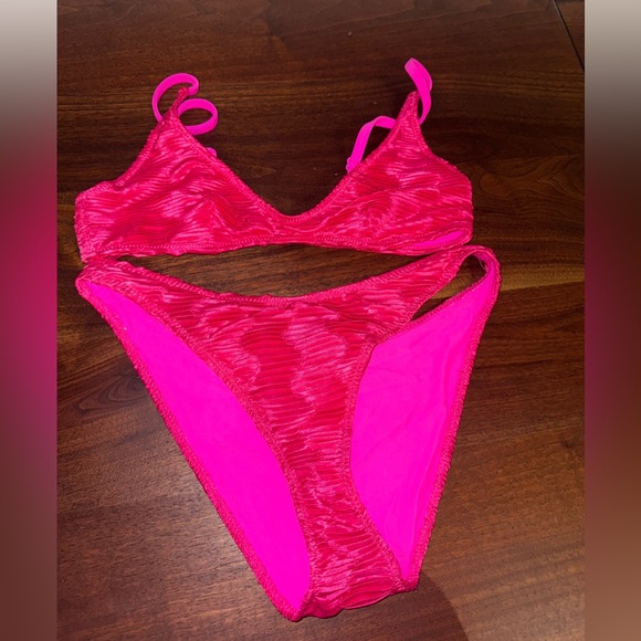 triangl swimwear Other - Pink triangl swimsuit